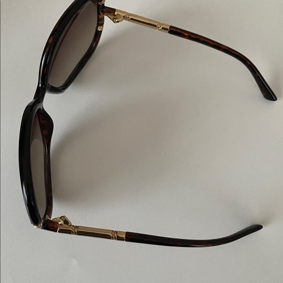 Juicy Couture Accessories - Juicy Couture Sunglasses Juicy Couture Accessories - Juicy Couture Sunglasses